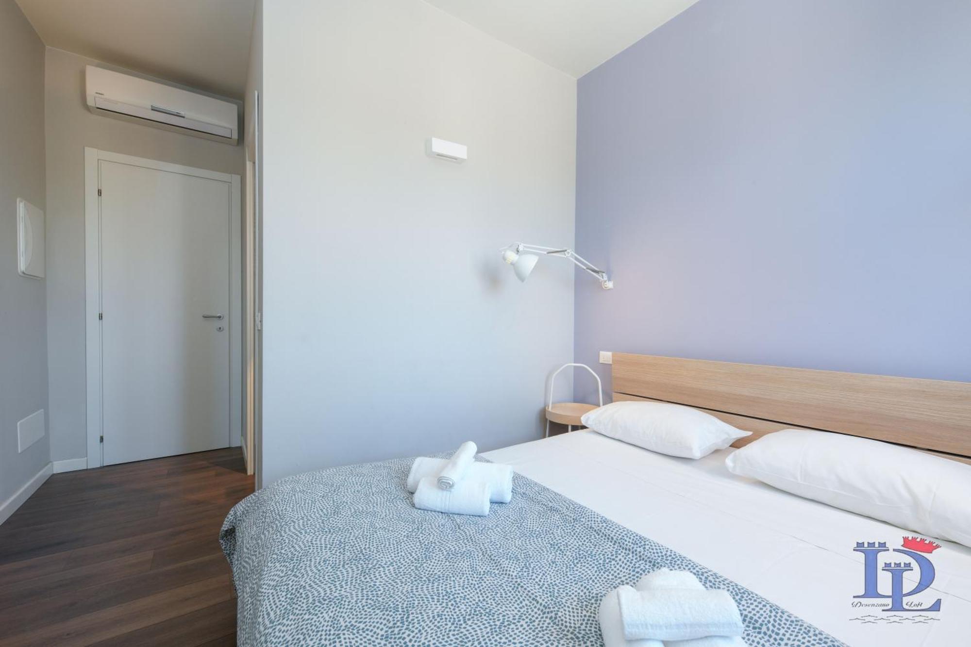 Appartamento DesenzanoLoft L'attico di Jack Desenzano del Garda Esterno foto